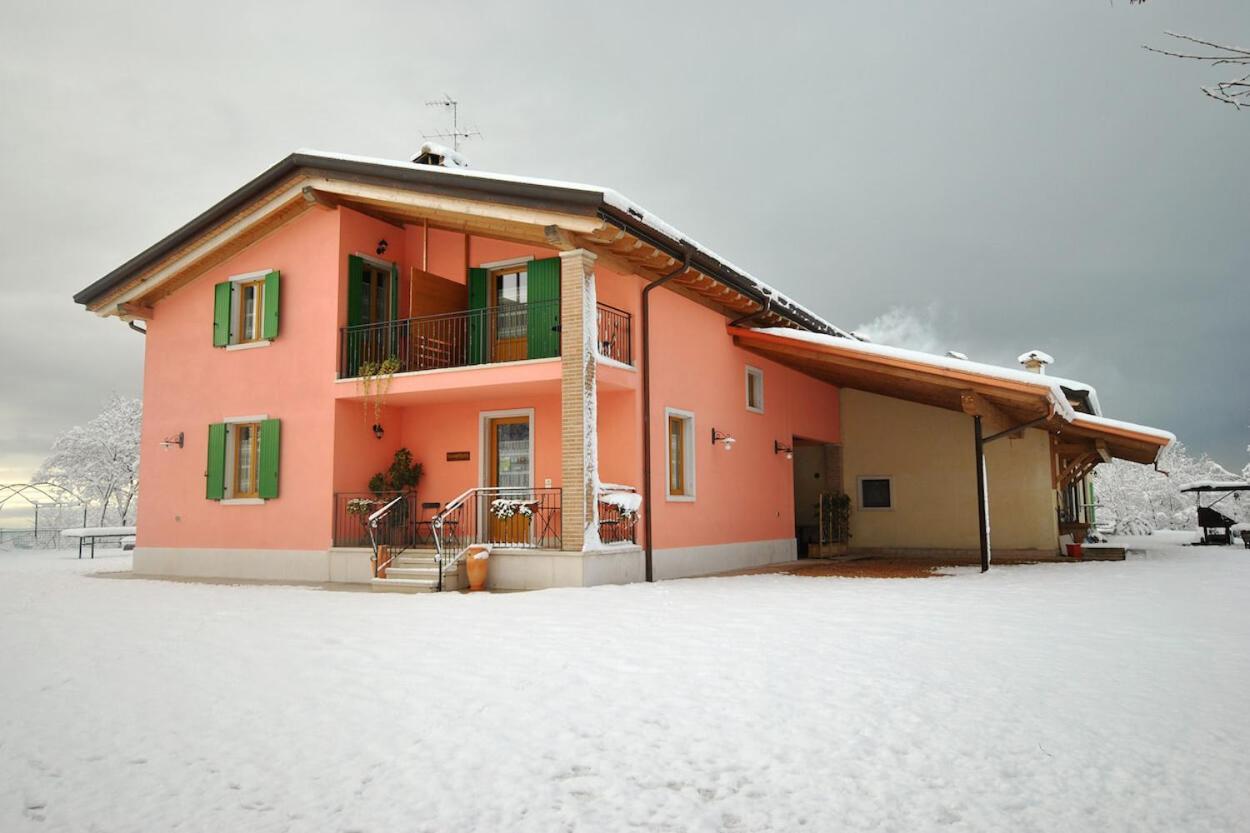 Agriturismo Il Porcellino Quinto di Valpantena ภายนอก รูปภาพ